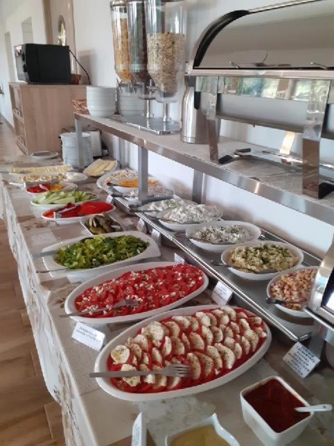 Pokoje Goscinne Frik Jantar Buitenkant foto